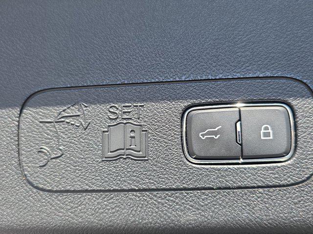 used 2023 Lincoln Aviator car, priced at $48,871