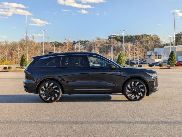 new 2024 Lincoln Nautilus car