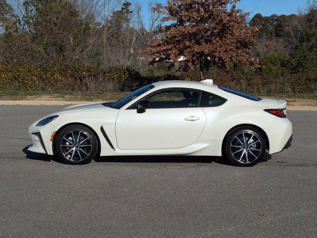 used 2024 Toyota GR86 car, priced at $28,950