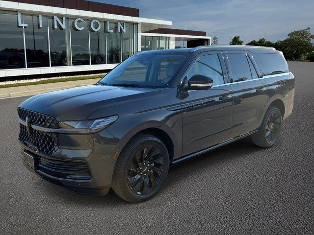 new 2025 Lincoln Navigator car, priced at $125,335