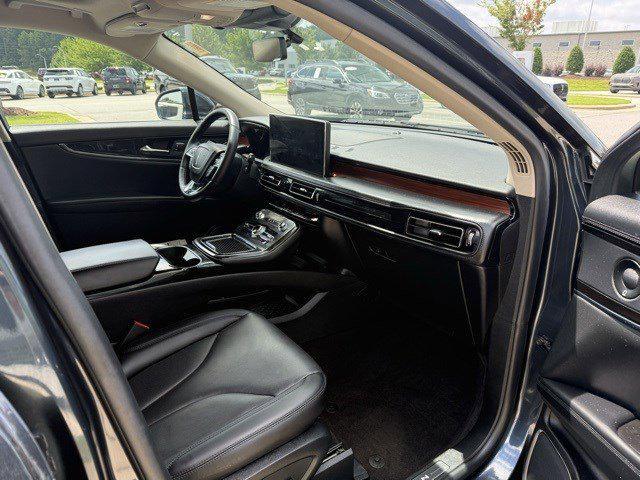 used 2021 Lincoln Nautilus car, priced at $35,768
