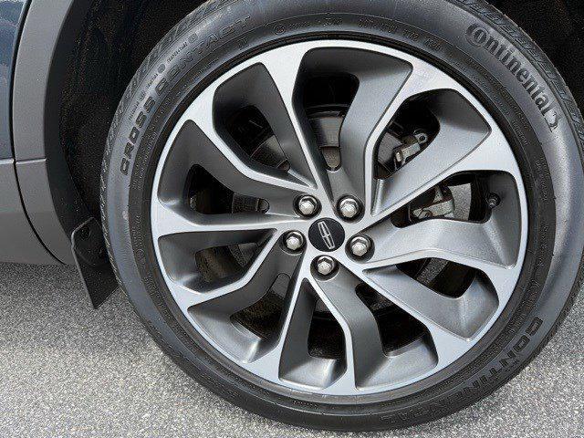 used 2021 Lincoln Nautilus car, priced at $35,768