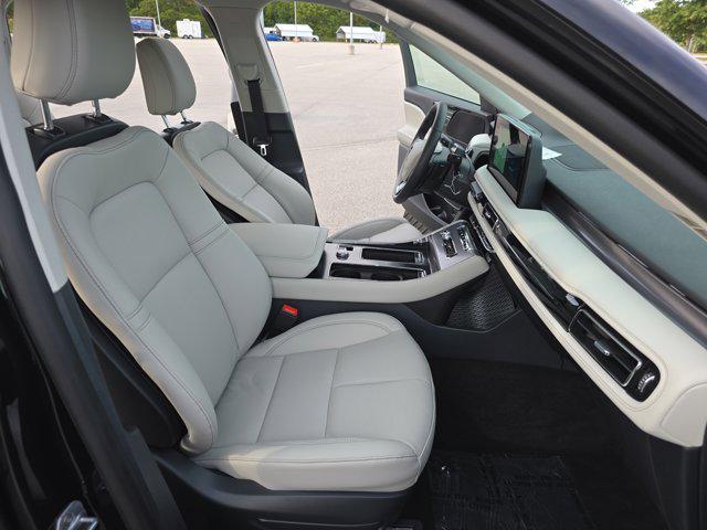 new 2025 Lincoln Aviator car, priced at $62,490