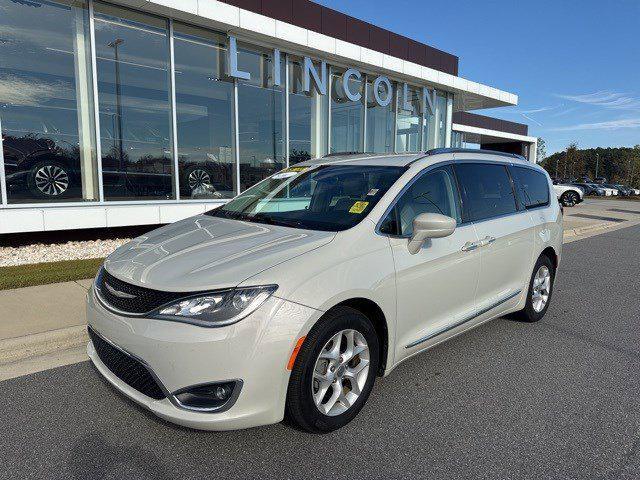 used 2017 Chrysler Pacifica car, priced at $10,988