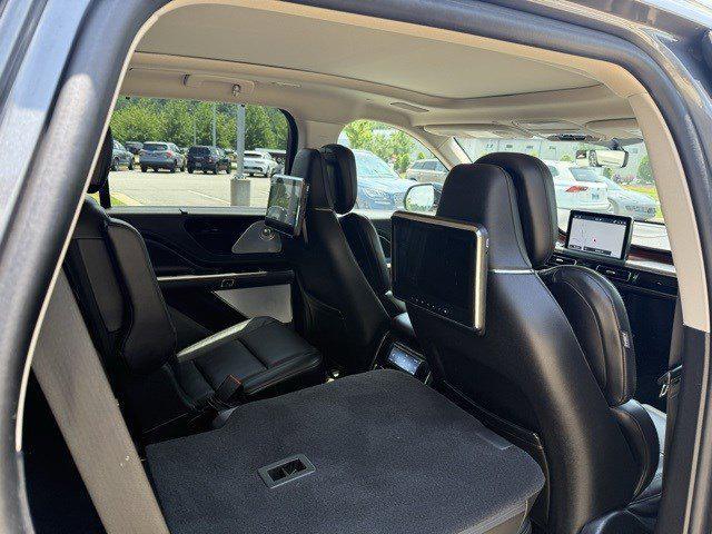 used 2023 Lincoln Aviator car, priced at $54,995