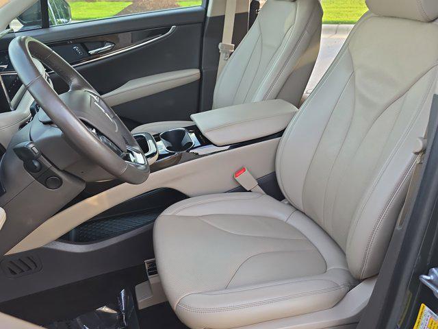 used 2022 Lincoln Nautilus car, priced at $35,989