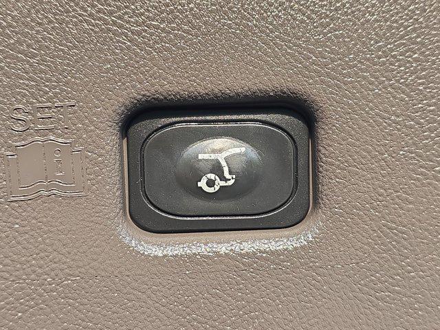 used 2022 Lincoln Nautilus car, priced at $35,989