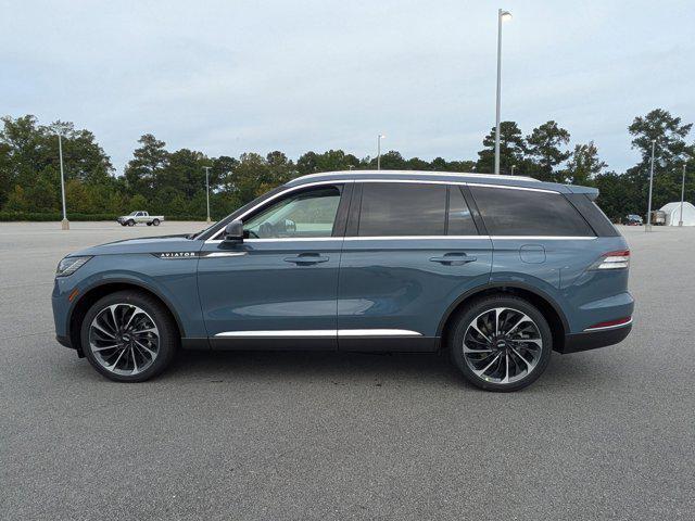 new 2025 Lincoln Aviator car, priced at $74,256