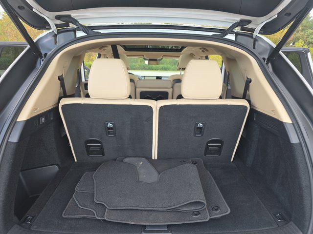 used 2023 Acura MDX car, priced at $39,877