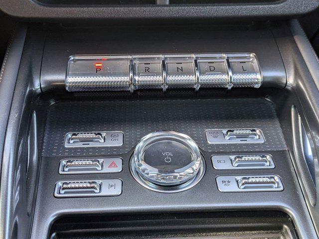 new 2025 Lincoln Nautilus car, priced at $57,426