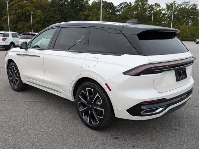 new 2024 Lincoln Nautilus car, priced at $63,552