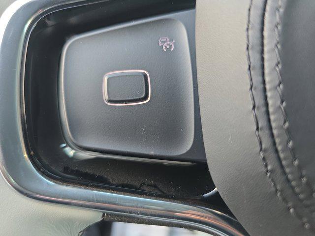 new 2025 Lincoln Navigator car, priced at $127,175