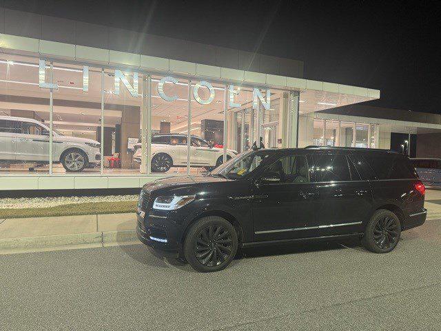 used 2020 Lincoln Navigator car, priced at $37,921