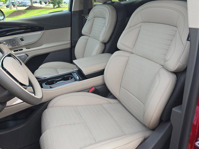 new 2025 Lincoln Nautilus car, priced at $67,910