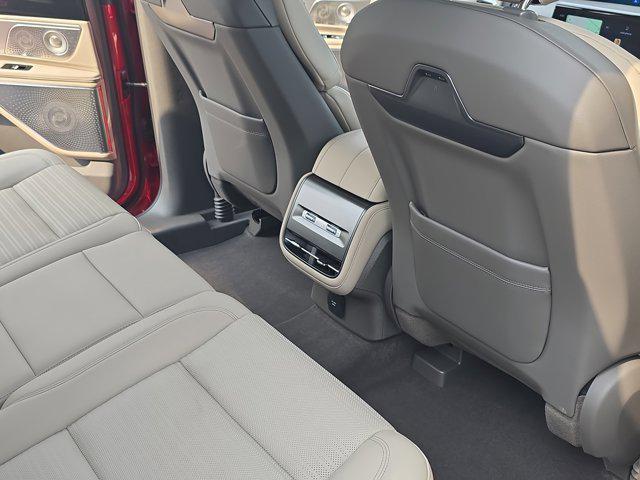 new 2025 Lincoln Nautilus car, priced at $67,910