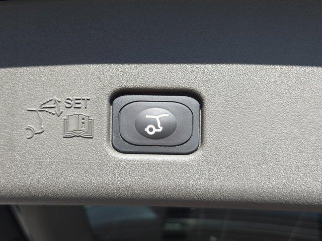 new 2025 Lincoln Nautilus car, priced at $64,262