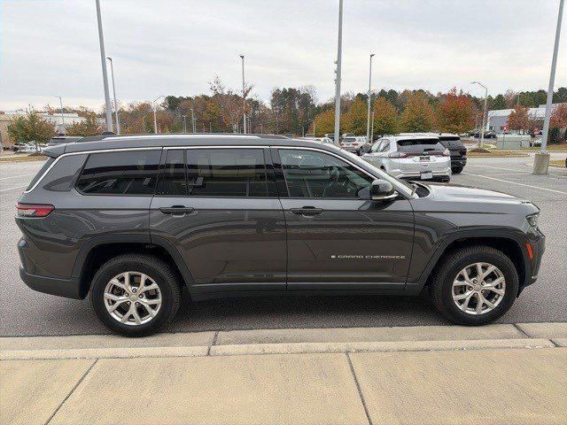 used 2022 Jeep Grand Cherokee L car, priced at $25,990