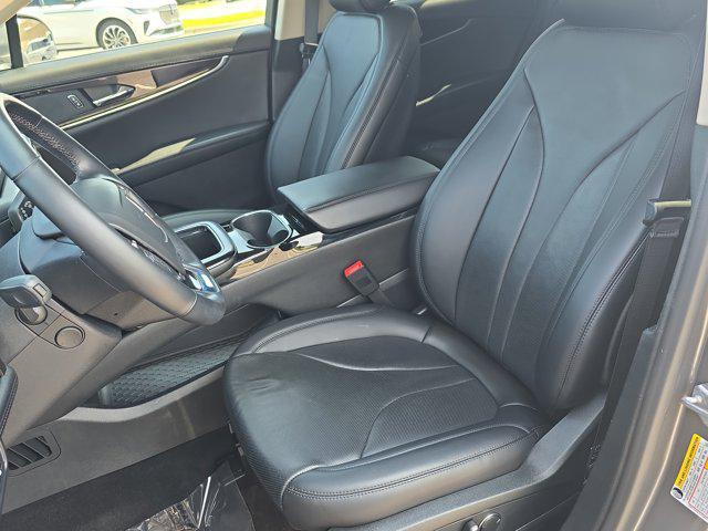 used 2022 Lincoln Nautilus car, priced at $40,997