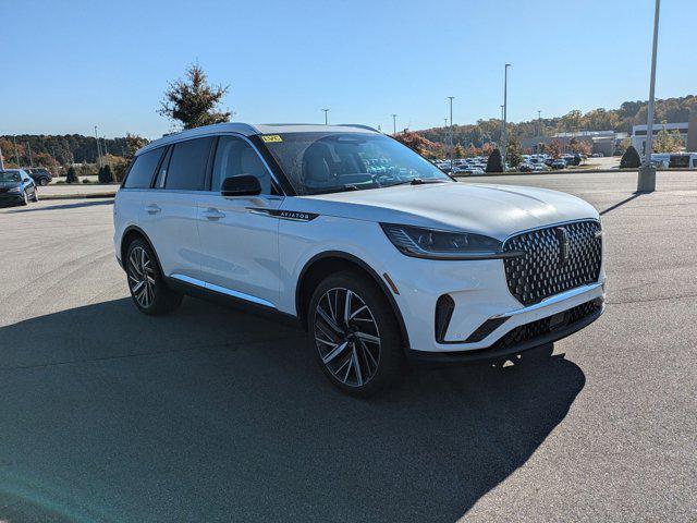 new 2025 Lincoln Aviator car, priced at $77,424