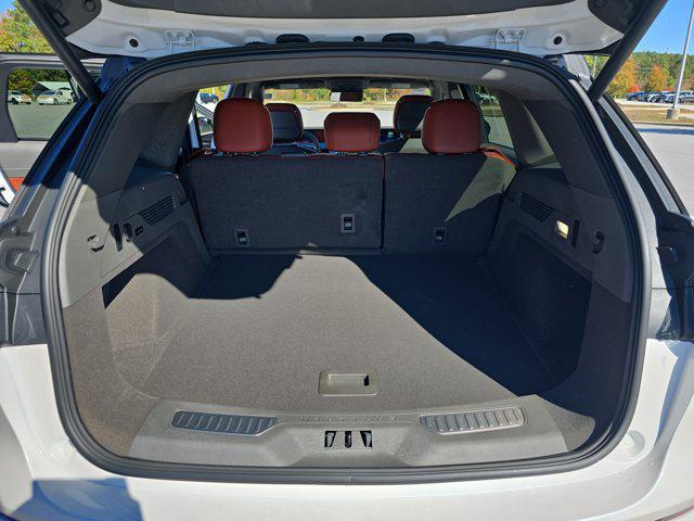 new 2025 Lincoln Nautilus car, priced at $84,975