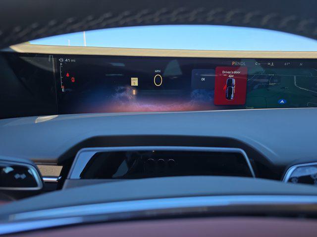 new 2025 Lincoln Nautilus car, priced at $84,975