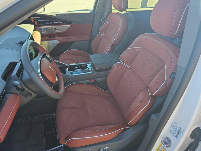 new 2025 Lincoln Nautilus car, priced at $84,975