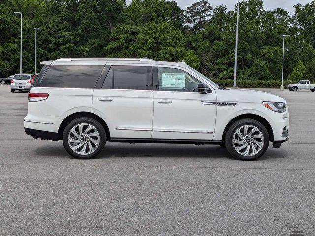 new 2024 Lincoln Navigator car, priced at $98,960