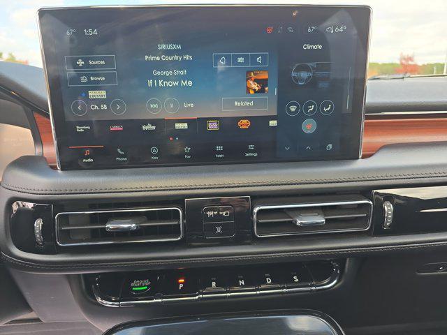 used 2023 Lincoln Nautilus car, priced at $38,310