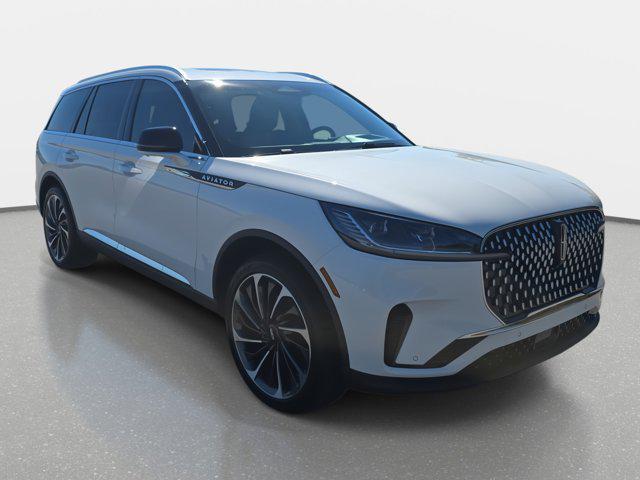 new 2025 Lincoln Aviator car, priced at $76,742