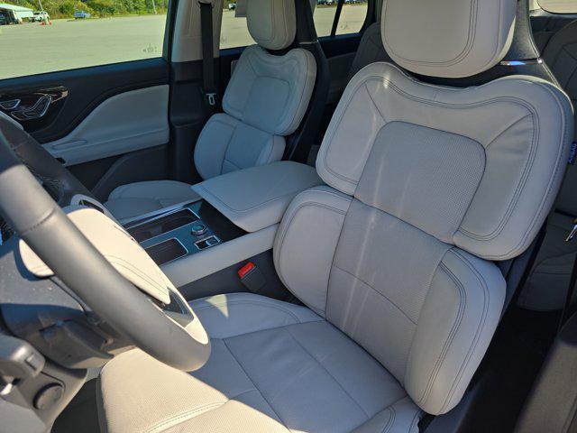 new 2025 Lincoln Aviator car, priced at $76,742