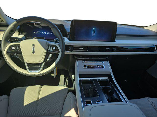 new 2025 Lincoln Aviator car, priced at $76,742