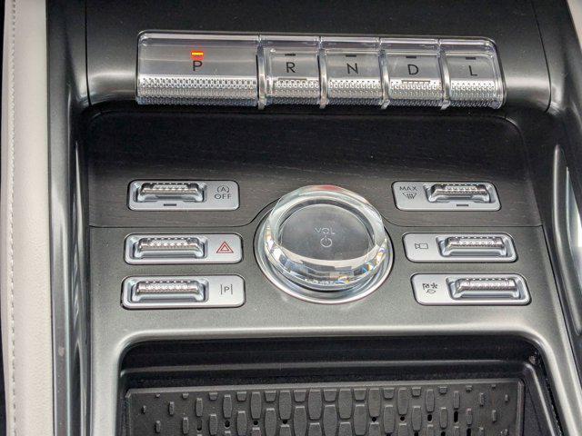 new 2025 Lincoln Nautilus car, priced at $56,402
