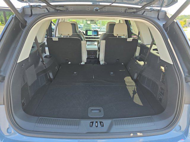 new 2025 Lincoln Aviator car, priced at $81,230