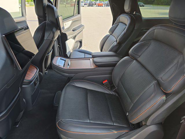 new 2025 Lincoln Navigator car, priced at $123,730