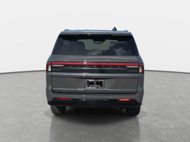 new 2025 Lincoln Navigator car, priced at $123,730