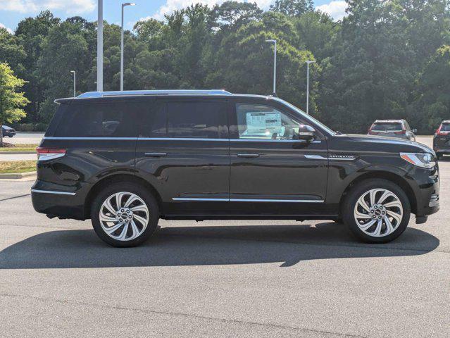 new 2024 Lincoln Navigator car, priced at $100,045