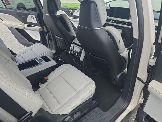 new 2025 Lincoln Aviator car, priced at $68,350