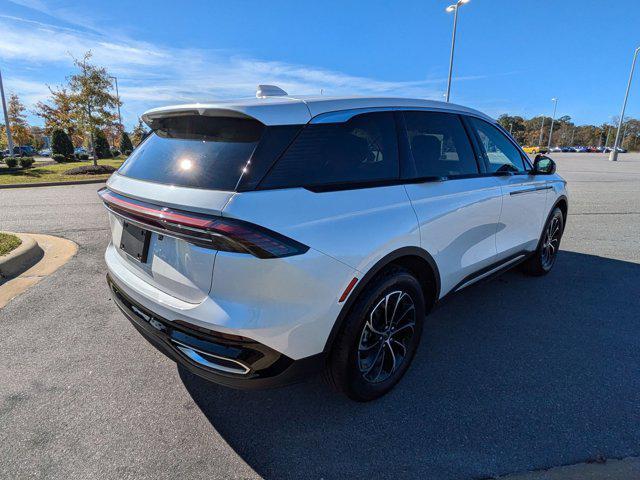 new 2025 Lincoln Nautilus car, priced at $57,524