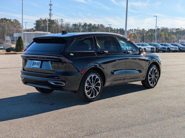 new 2025 Lincoln Nautilus car, priced at $59,237