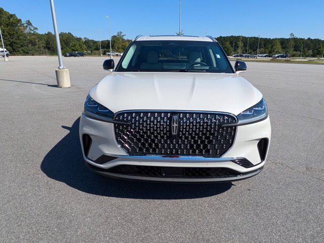 new 2025 Lincoln Aviator car, priced at $79,704