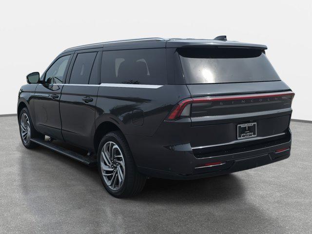 new 2025 Lincoln Navigator car, priced at $103,925