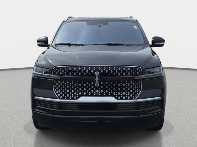 new 2025 Lincoln Navigator car, priced at $103,925