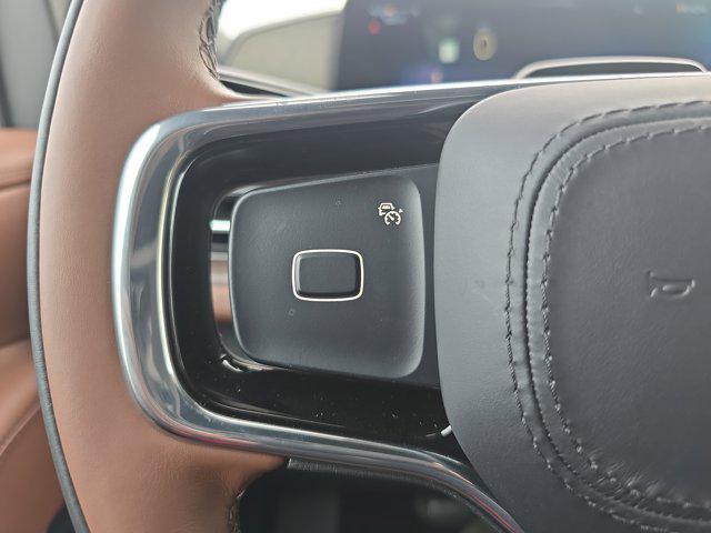 new 2025 Lincoln Navigator car, priced at $103,925