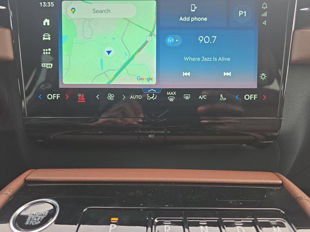 new 2025 Lincoln Navigator car, priced at $103,925