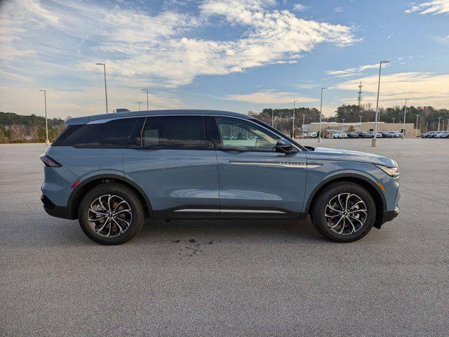 new 2025 Lincoln Nautilus car, priced at $55,604