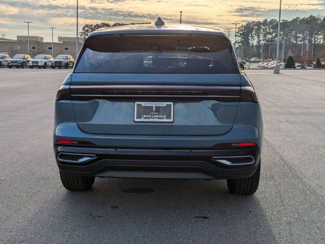 new 2025 Lincoln Nautilus car, priced at $55,604