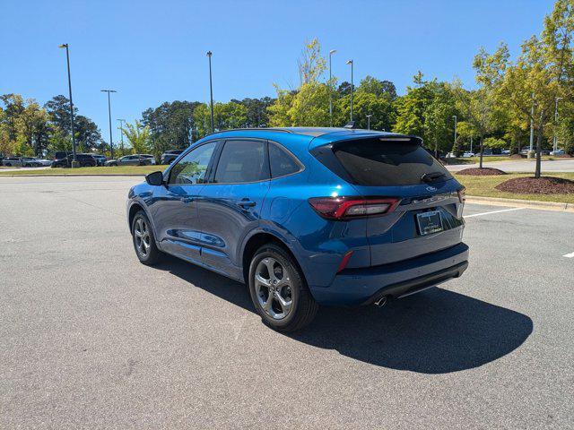 used 2023 Ford Escape car, priced at $25,318