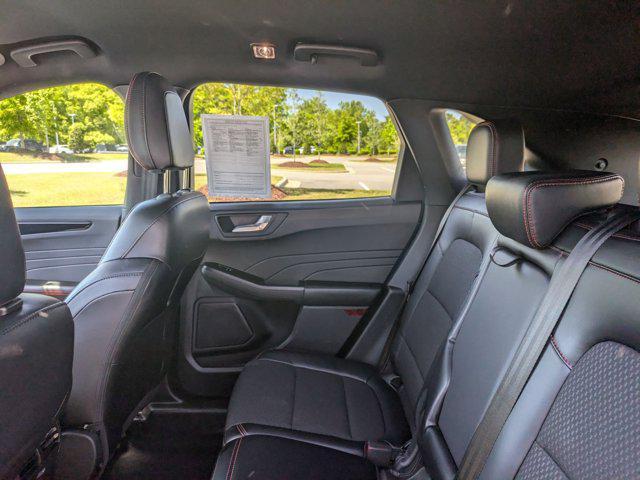 used 2023 Ford Escape car, priced at $25,318