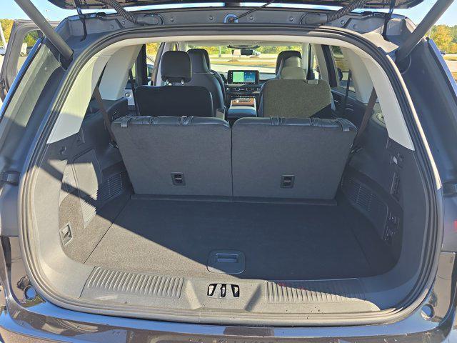 new 2025 Lincoln Aviator car, priced at $79,260