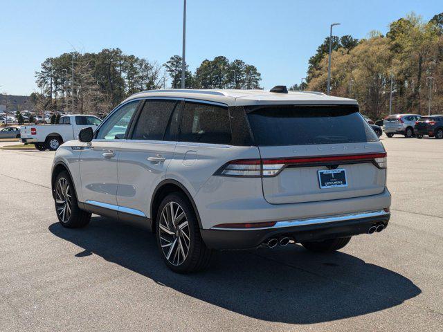 new 2025 Lincoln Aviator car, priced at $73,313